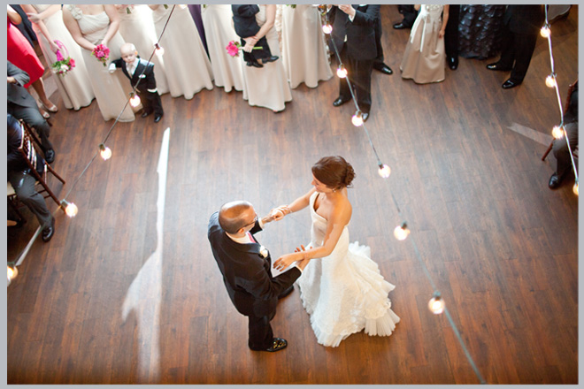 Charming Gallery Wedding by Kelly Hornberger Photography ~ Houston Wedding Blog