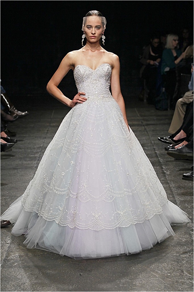 Hot Off the Runway, Our Favorite Fall 2013 Wedding Dresses 