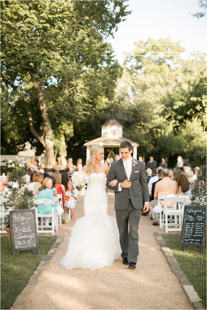 Lovely Butler’s Courtyard Wedding with Overseas Proposal Story