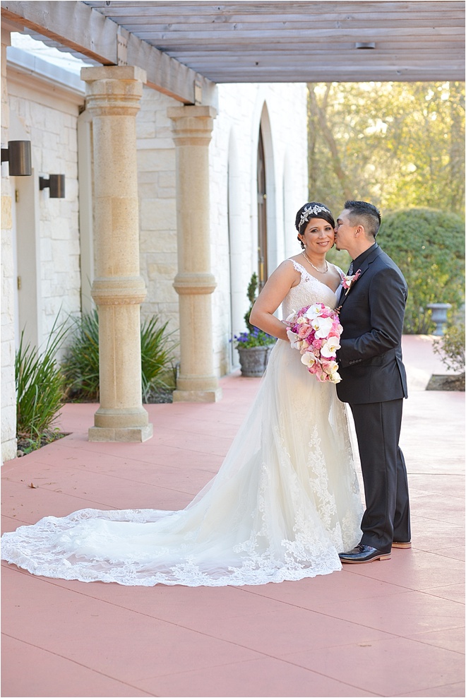 Vintage Blush and Gold Wedding at Ashton Gardens 