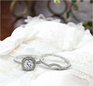 Shannon Fine Jewelry’s White Diamond Christmas