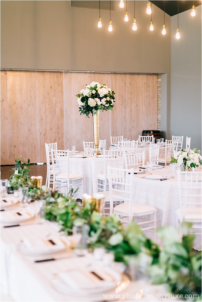 White-and-Green-Reception-Decor