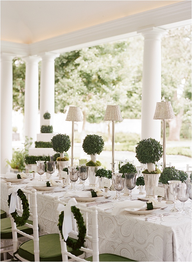 Green-and-White-Wedding-Decor