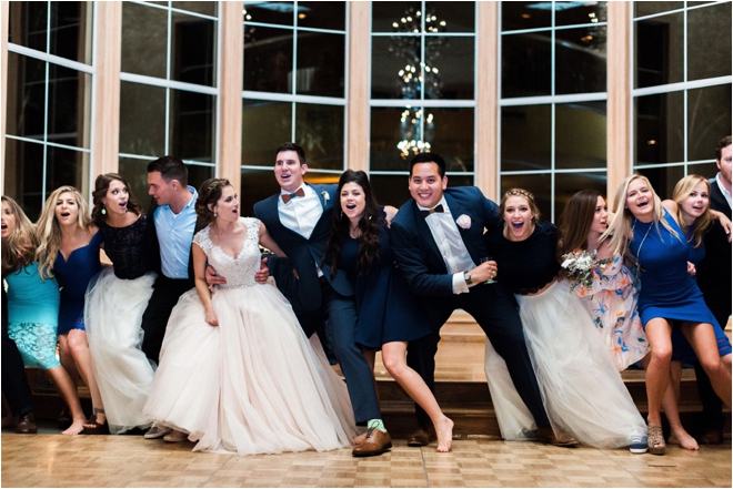 Newlyweds-Dancing-with-Friends