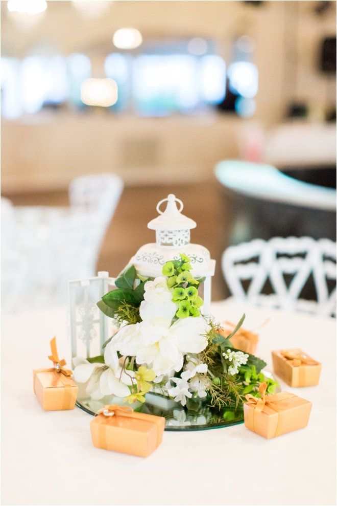 Ivory-Blush-and-Green-Wedding-Decor