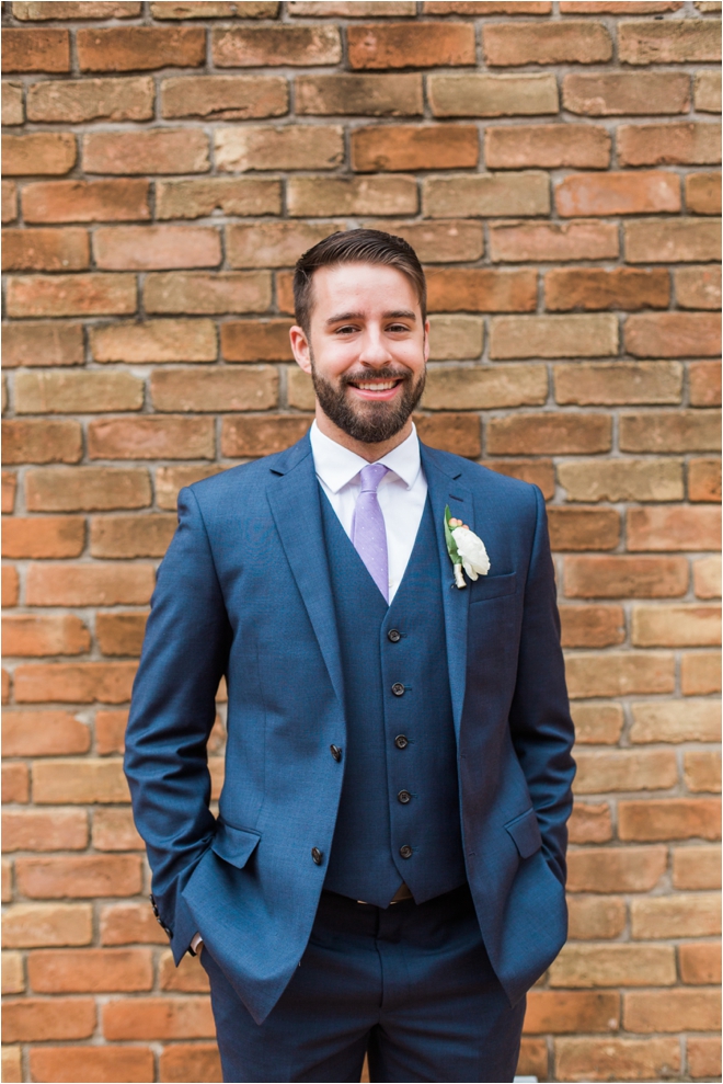 Navy-Suit-for-Groom