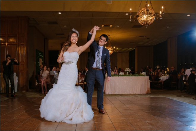 Bride-and-Groom-First-Dance