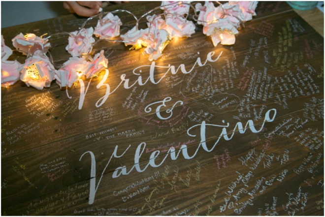 unique-wedding-guestbook