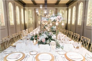 7 Ways Neutrals Can Anchor Your Wedding Tablescape