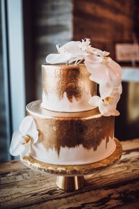 8 Houston Wedding Cakes We Love, Plus Cookies!