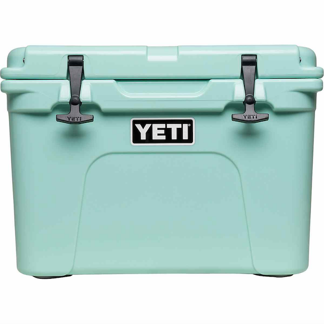 Registry Gift Ideas For Picnics Yeti Roadie Cooler In Seafoam