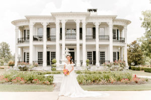 Chinoiserie Themed Styled Shoot at Sandlewood Manor