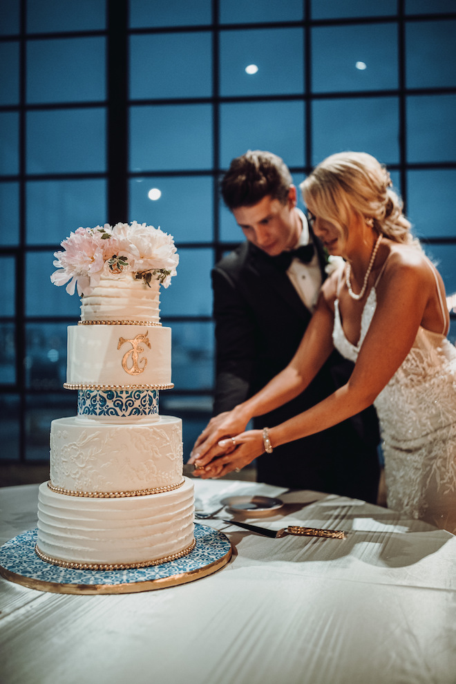 wedding cake, white, blue italian tile, cutting the cake, cakes by gina, Intimate summer wedding