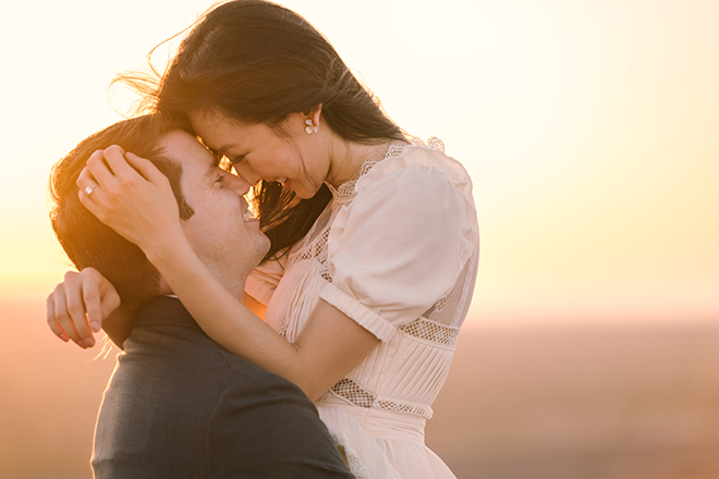 romantic photo ideas, engagement announcement, stephania, campos, houston, austin