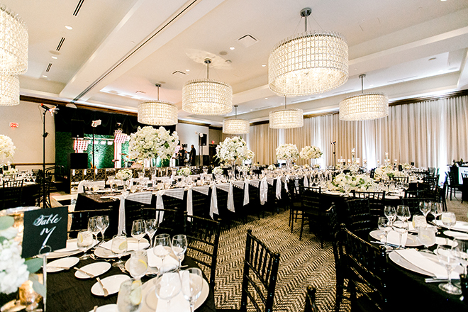 modern wedding, reception decor, hotel wedding venue, houston, hotel zaza, memorial city, black, white, metallics, plants n petals