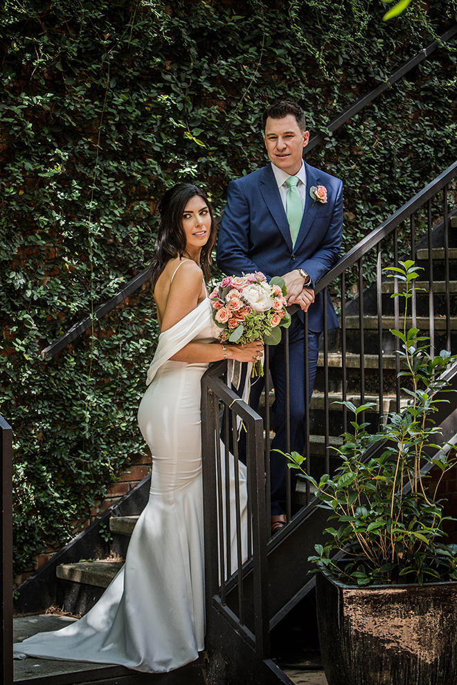 wedding photography, houston, blanca duran, bride, groom, brennan's of houston, courtyard