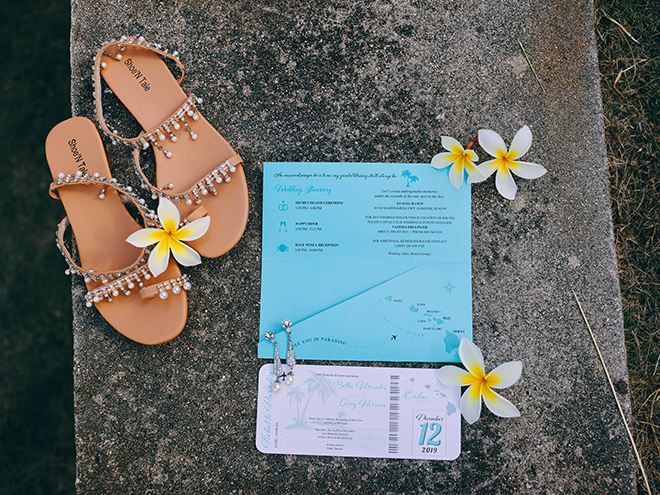 flatlay, travel, explore, wedding, theme, tropical, hawaii