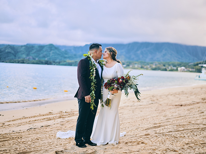 destination wedding, hawaii, wedding, photography, civic photos, videography, meant to be films, tropical, beach