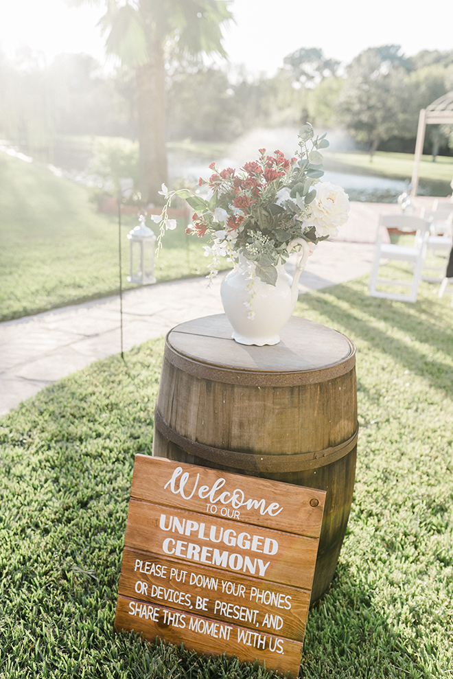 unplugged, outdoor, ceremony, wedding, signage