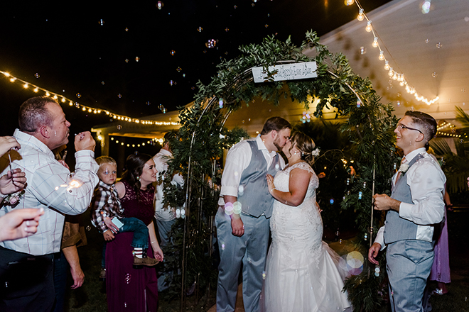 wedding, sendoff, grand exit, bubbles, kemah gardens, wedding venue, houston