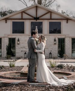 New Indoor-Outdoor Rustic Wedding Venue: The Pavilion at Vida Bela