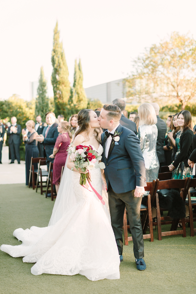 kate elizabeth photography, outdoor ceremony, garden venue