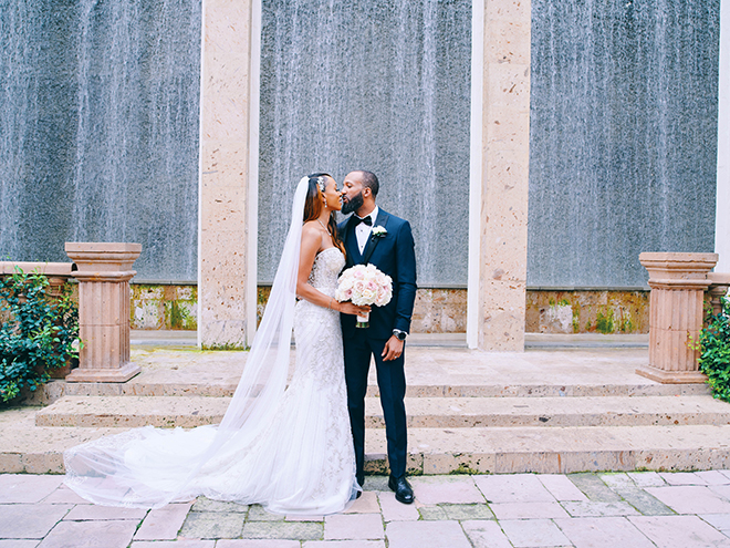 houston, water wall, bell tower on 34th, civic photos, couples portrait, venue, outdoor