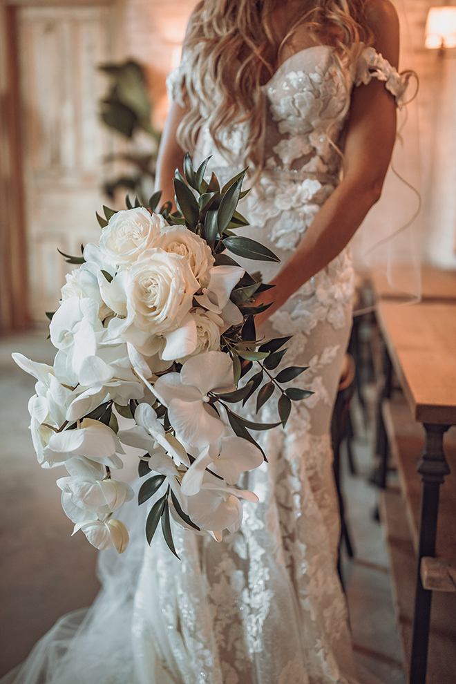 bridal portrait, bride, orchids, bridal bouquet, ama by aisha, bridal gown, lace, off the shoulder