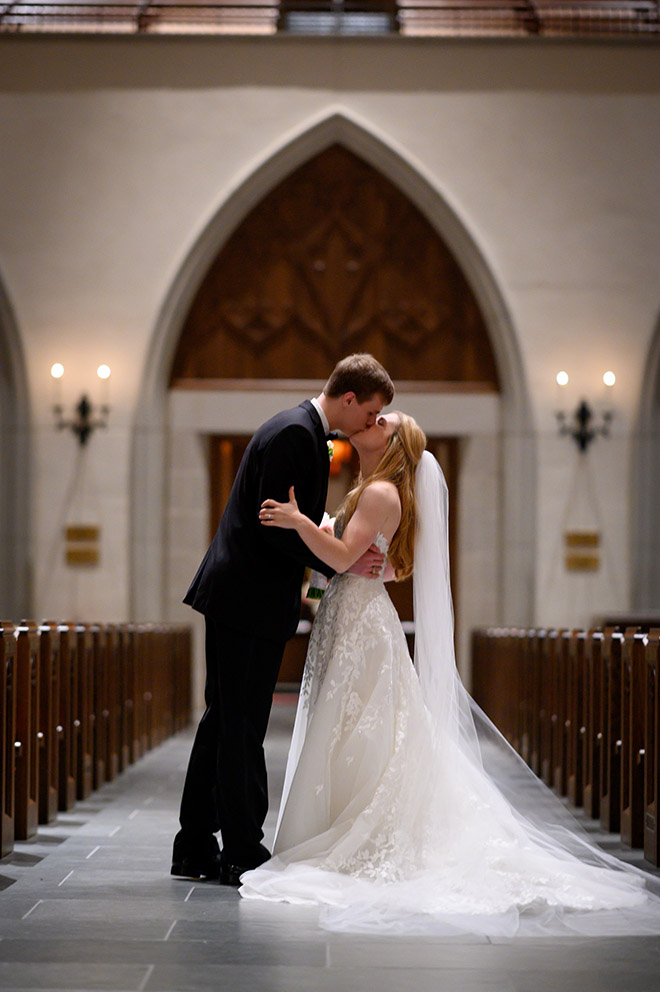 bride, groom, wedding photography, wedding photos, wedding photo ideas, couple's portrait, groomswear, black, bowtie, bridal bouquet, church ceremony