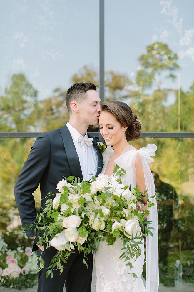 white roses, greenery, iron manor, plants n petals, plants n petals, bride and groom portraits, bridal bouquet