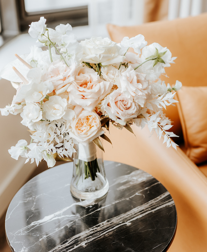 signature drink, bouquet, marble, suite, Four Seasons Hotel Houston, orange, champagne flute, roses, blush, white, wedding details