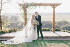 Charming Hill Country Wedding at The Mansion at ColoVista