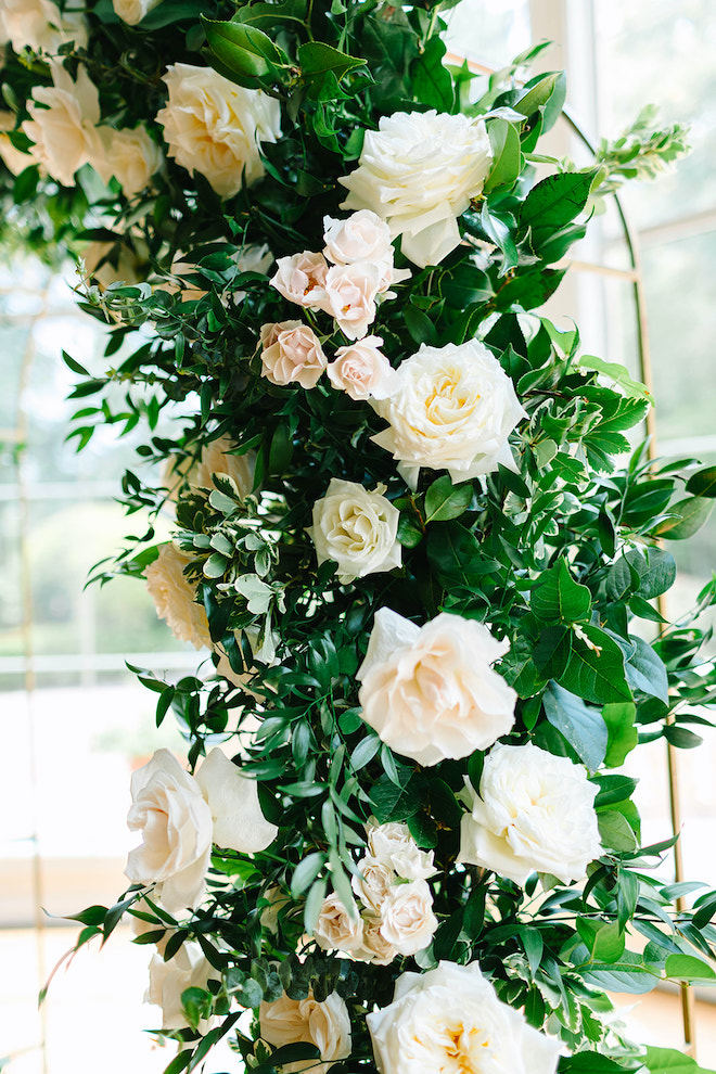 A close-up of traditional white flowers.