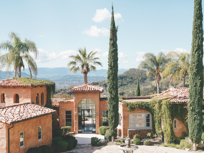 A terracotta wedding venue in the desert of Ojai, California. 