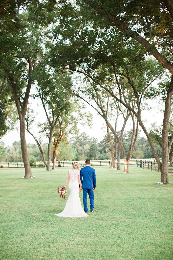 F. Scott Fitzgerald Inspired Styled Shoot for Weddings in Houston - Photo: Kelly Hornberger