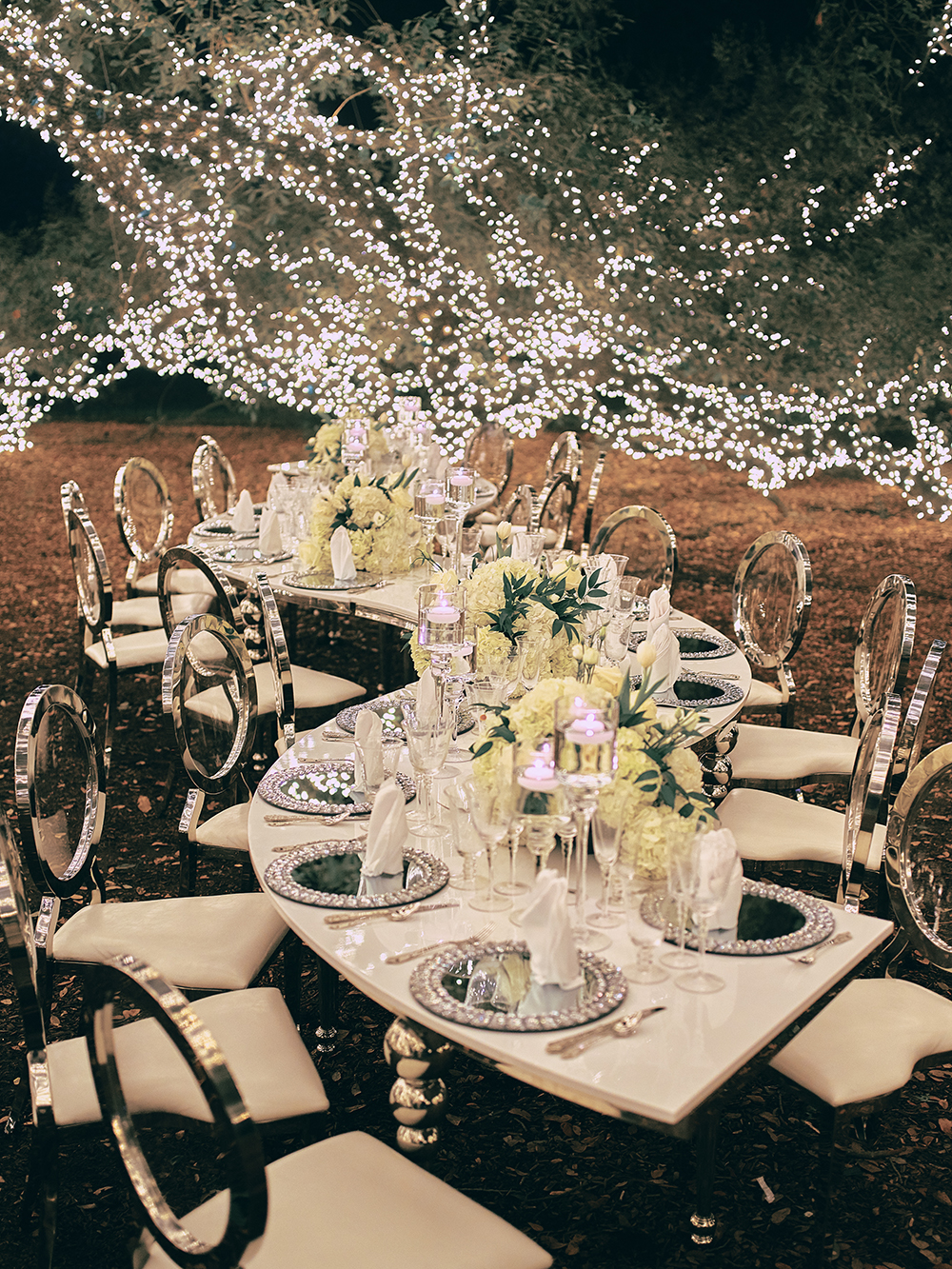 outdoor reception decor
