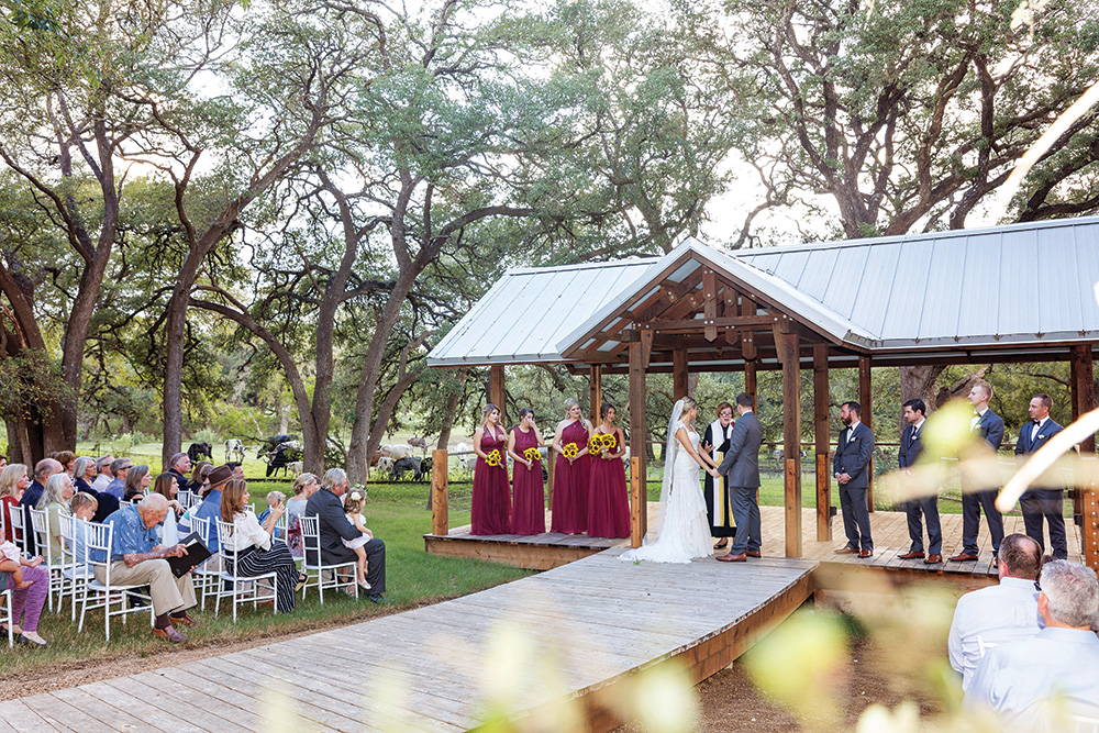outdoor wedding ceremony