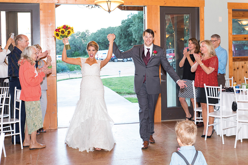 newlywed moments - rustic houston wedding
