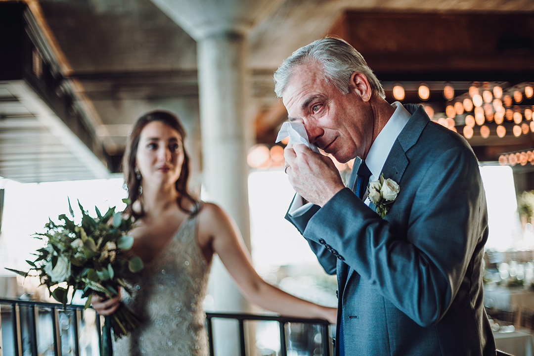 houston, winter wedding, The Astorian, Ama by Aisha, Mexican wedding, day of the dead, bar, music lo